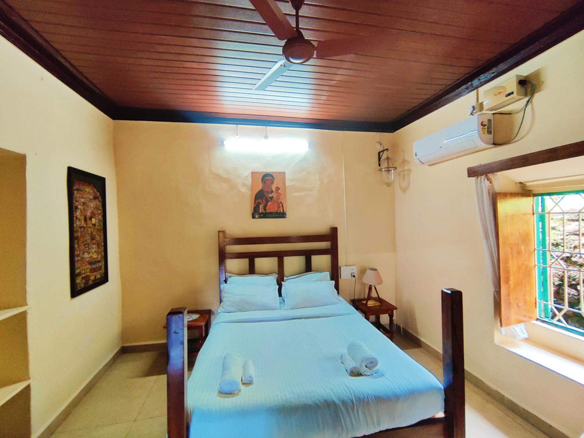 The Bungalow Bogmalo An 1880 Indo Portuguese Heritage Beach Villa South Goa Экстерьер фото