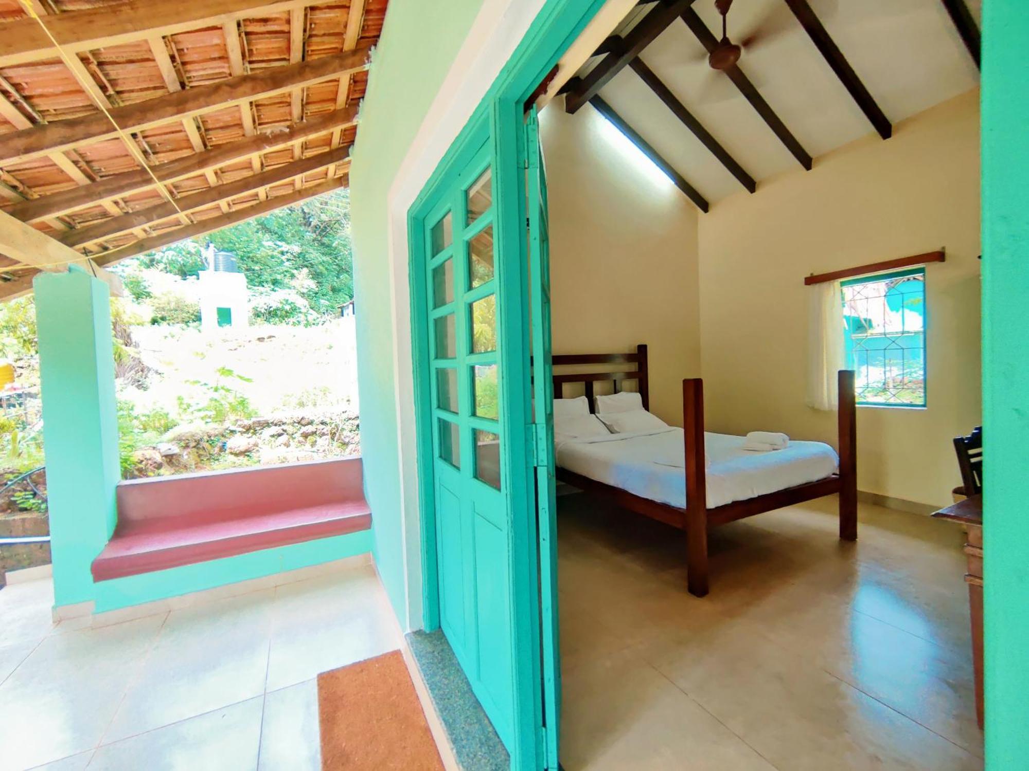 The Bungalow Bogmalo An 1880 Indo Portuguese Heritage Beach Villa South Goa Экстерьер фото