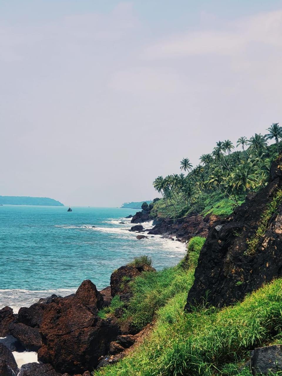 The Bungalow Bogmalo An 1880 Indo Portuguese Heritage Beach Villa South Goa Экстерьер фото